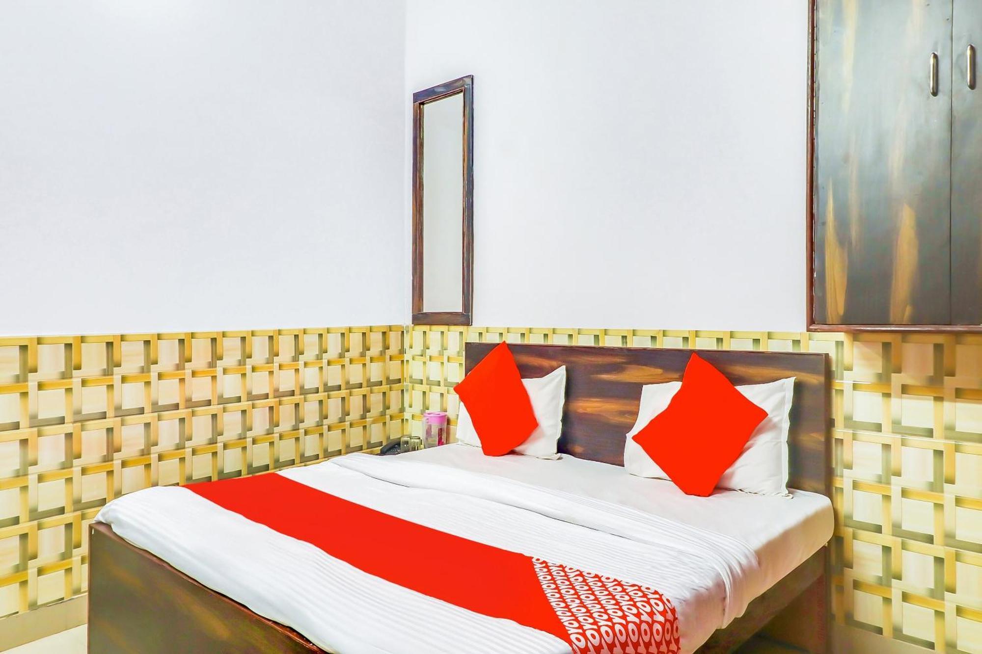 Super Collection O Dolphin Hotel Lucknow Eksteriør billede