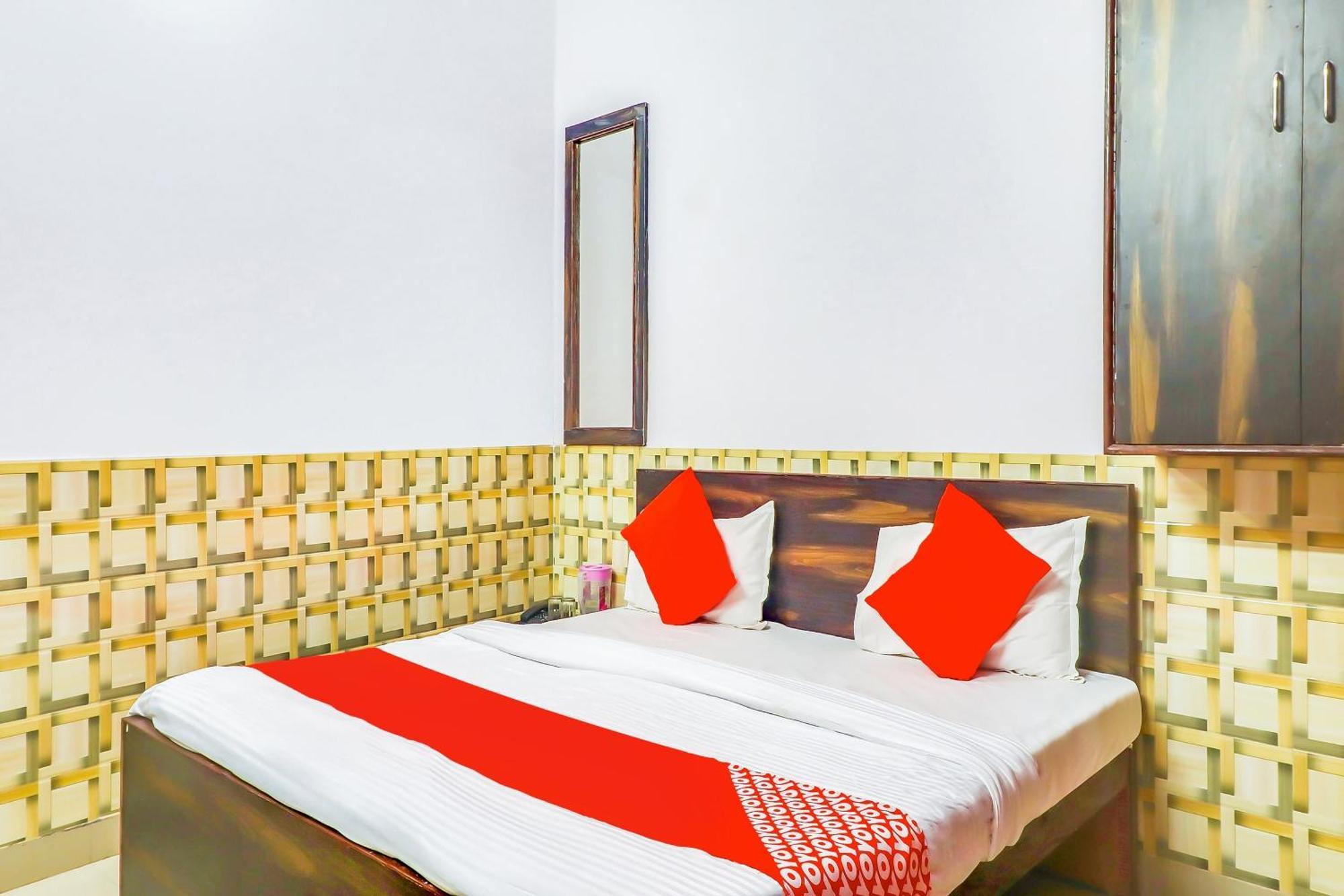 Super Collection O Dolphin Hotel Lucknow Eksteriør billede